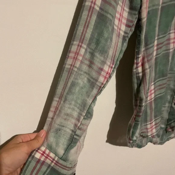 Nollie pac sun Women's acid wash Flannel Shirt medium - Picture 4 of 6